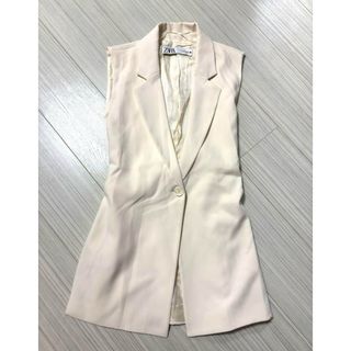ZARA - 【大人気❗️】【完売品❗️】バックスリットジレ ZARA - 【大人気❗️】【完売品❗️】バックスリットジレ