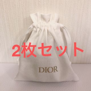 Dior(ポーチ ・ ホワイト/白色系)のフリマアイテム一覧 Dior(ポーチ ・ ホワイト/白色系)のフリマアイテム一覧