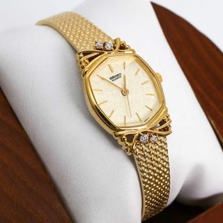 SEIKO - 美品 箱コマ付 SEIKO ルキア 自動巻 レディース 腕時 SEIKO - 美品 箱コマ付 SEIKO ルキア 自動巻 レディース 腕時