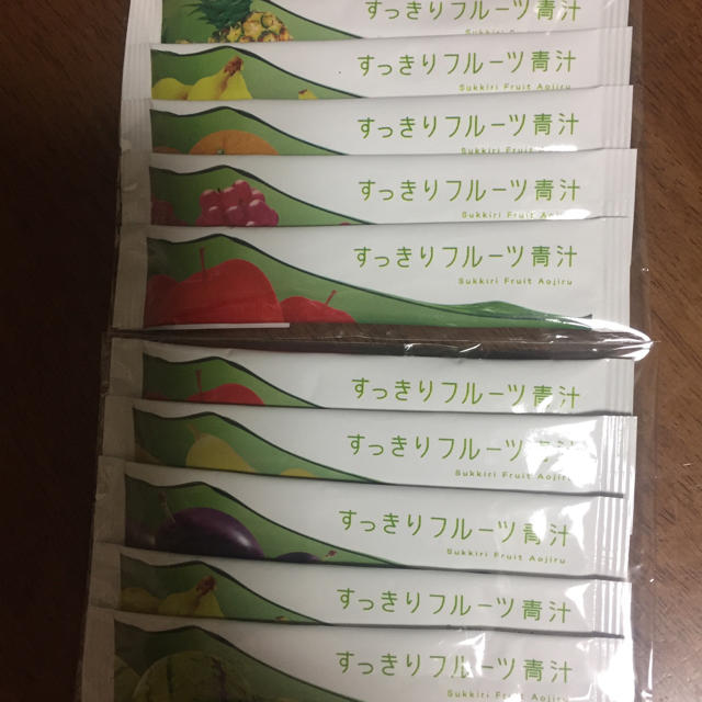 すっきりフルーツ青汁☆10袋☆お試しセットに♬ コスメ/美容のダイエット(ダイエット食品)の商品写真