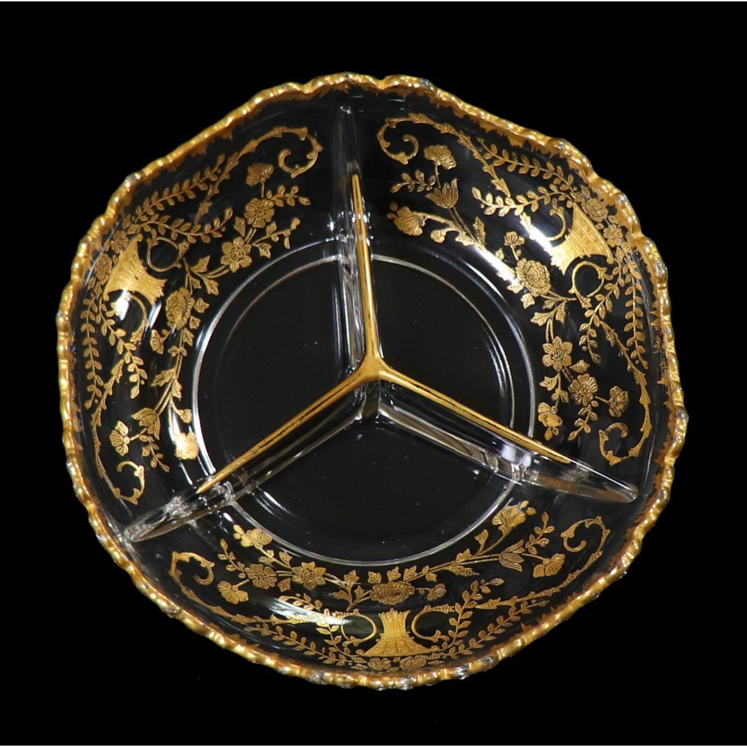 Baccarat - オールド・バカラ 珍品 金彩花柄 トレー 仕切り 小物 Baccarat - オールド・バカラ 珍品 金彩花柄 トレー 仕切り 小物