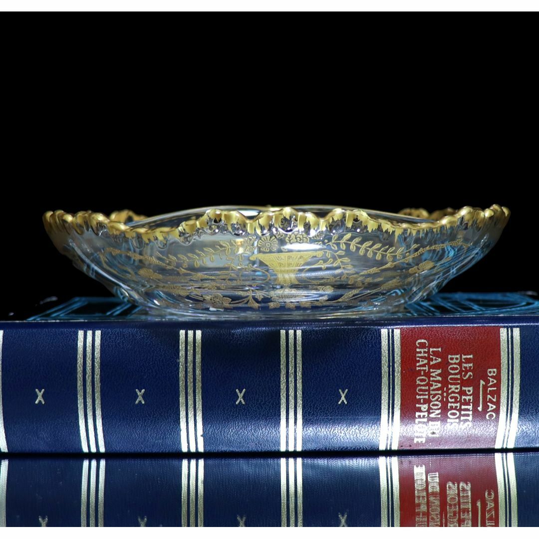Baccarat - オールド・バカラ 珍品 金彩花柄 トレー 仕切り 小物 Baccarat - オールド・バカラ 珍品 金彩花柄 トレー 仕切り 小物
