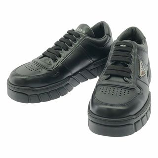 PRADA - プラダ PRADA スニーカー パデッドレザー 三角ロゴ PRADA - プラダ PRADA スニーカー パデッドレザー 三角ロゴ
