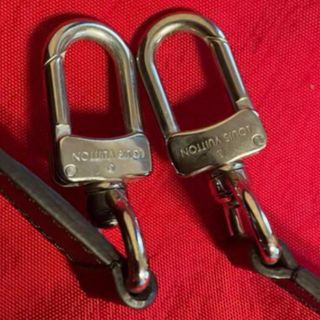 LOUIS VUITTON - 極美品 ルイヴィトン タイガ サシャ ショルダー LOUIS VUITTON - 極美品 ルイヴィトン タイガ サシャ ショルダー