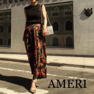 Ameri VINTAGE(スカート ・ ブラック/黒色系)のフリマアイテム一覧 Ameri VINTAGE(スカート ・ ブラック/黒色系)のフリマアイテム一覧