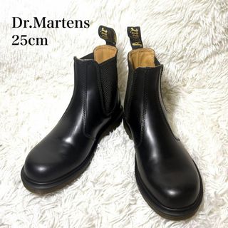 Dr.Martens - 美品 ドクターマーチン ウィングチップ 5ホール Dr.Martens - 美品 ドクターマーチン ウィングチップ 5ホール