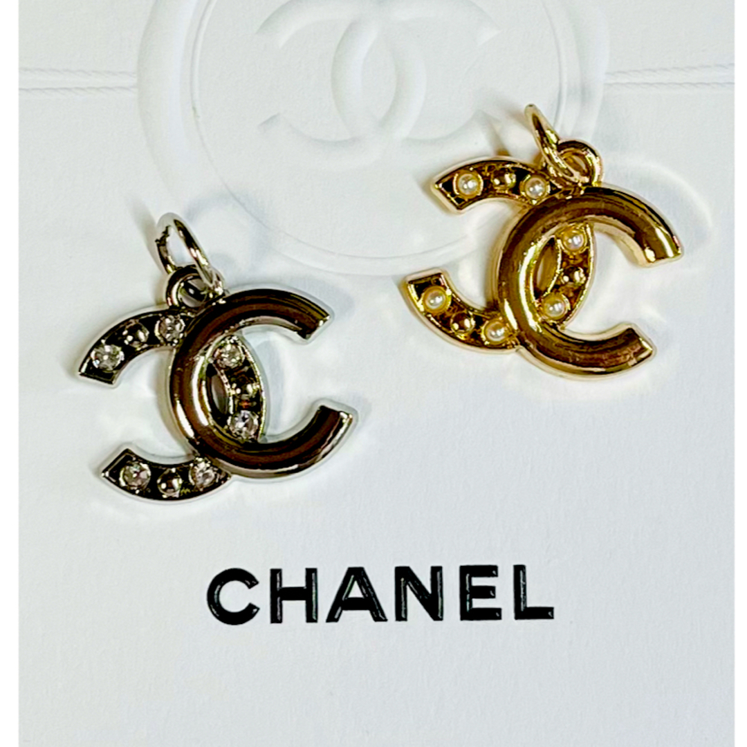 CHANEL - ヴィンテージチャーム シャネル 2個セットの通販 by CHANEL - ヴィンテージチャーム シャネル 2個セットの通販 by
