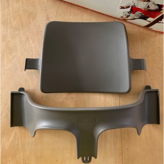 Stokke(グレー/灰色系)のフリマアイテム一覧 Stokke(グレー/灰色系)のフリマアイテム一覧