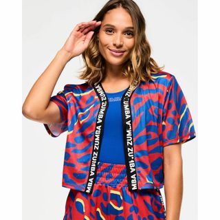 Zumba - ZUMBA Tシャツの通販 by スマイル's shop｜ズンバならラクマ