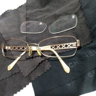 CHANEL - 新品!シャネル フルリム ココマーク リボン カメリア CHANEL - 新品!シャネル フルリム ココマーク リボン カメリア
