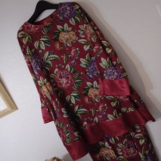 KENZO - 希少 年代物 KENZO 美品 花柄 デザイン セットアップ KENZO - 希少 年代物 KENZO 美品 花柄 デザイン セットアップ