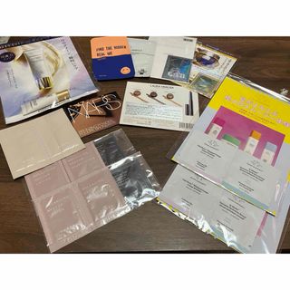 COVERMARK(サンプル/トライアルキット)のフリマアイテム一覧 COVERMARK(サンプル/トライアルキット)のフリマアイテム一覧