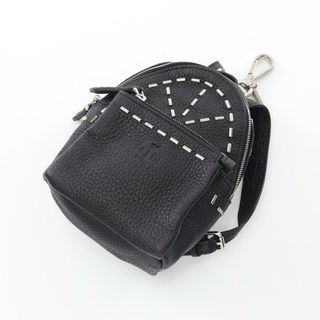 FENDI(チャーム)のフリマアイテム一覧 FENDI(チャーム)のフリマアイテム一覧