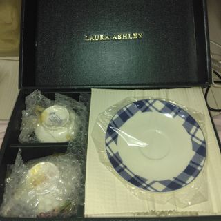 LAURA ASHLEY(食器)のフリマアイテム一覧 LAURA ASHLEY(食器)のフリマアイテム一覧