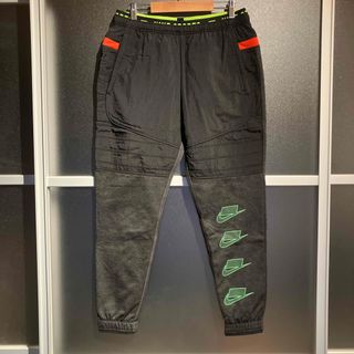 NIKE - NIKELAB ナイキラボ トラックパンツ ナイロンパンツ NIKE - NIKELAB ナイキラボ トラックパンツ ナイロンパンツ