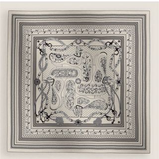 HERMES - 新品未使用 タグ付き エルメス ツイリー 《パラード HERMES - 新品未使用 タグ付き エルメス ツイリー 《パラード