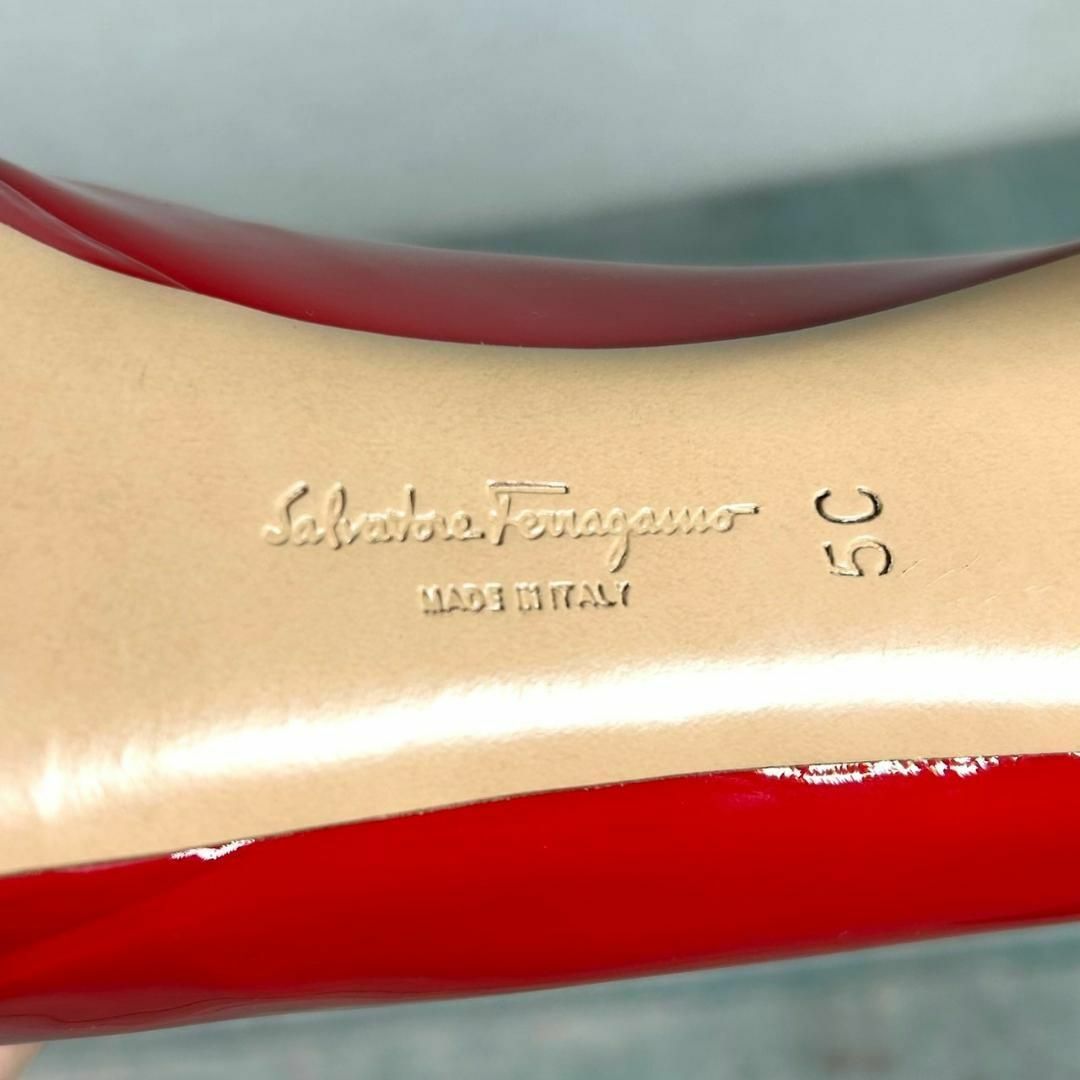 Salvatore Ferragamo - 試着のみ Ferragamo ピンヒール ヴァラ Salvatore Ferragamo - 試着のみ Ferragamo ピンヒール ヴァラ