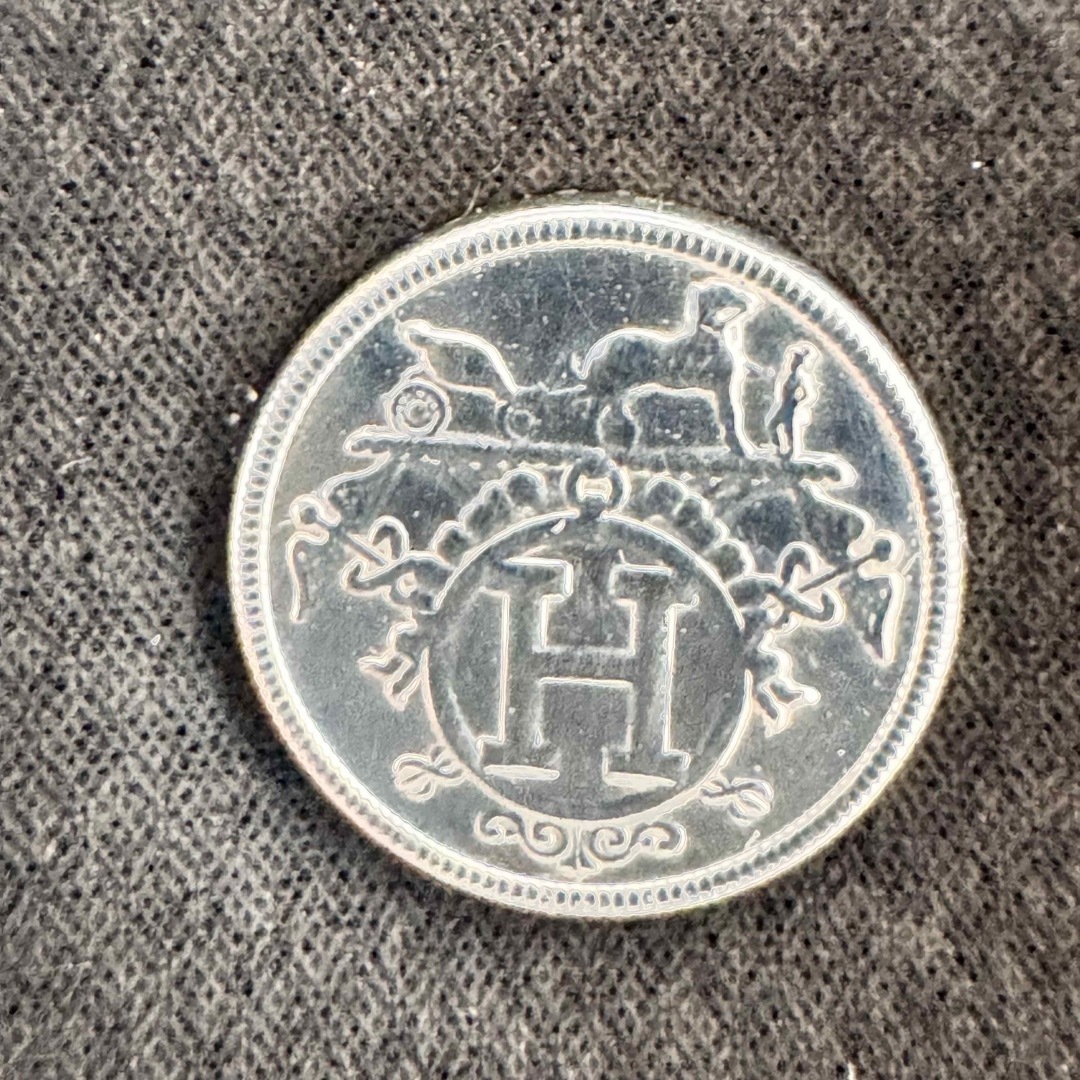 HERMES - エルメス HERMES エクスリブリス ボタン ピアス TPM HERMES - エルメス HERMES エクスリブリス ボタン ピアス TPM