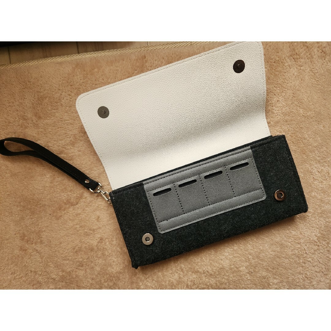 【美品】Nintendo Switch Lite専用ケース エンタメ/ホビーのゲームソフト/ゲーム機本体(その他)の商品写真