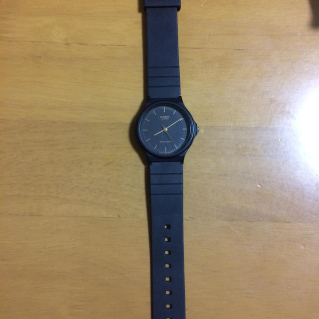 CASIO(カシオ)の腕時計 CASIO ブラック ゴールド ユニセックス メンズの時計(腕時計(アナログ))の商品写真