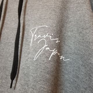 Johnny's - 【美品】TravisJapan フーディーの通販|ラクマ Johnny's - 【美品】TravisJapan フーディーの通販|ラクマ