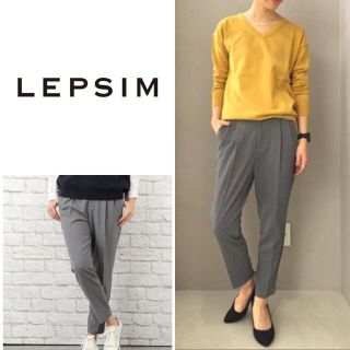 レプシィム(LEPSIM)のLEPSIM TRタックテーパードパンツ(カジュアルパンツ)