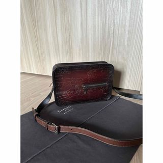 BERLUTI(ショルダーバッグ)のフリマアイテム一覧 BERLUTI(ショルダーバッグ)のフリマアイテム一覧