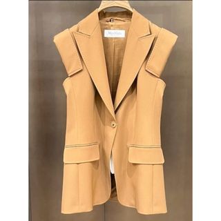 Max Mara - 綺麗❗️プレシャス別注✨ピュアキャメル ケープ Max Mara - 綺麗❗️プレシャス別注✨ピュアキャメル ケープ