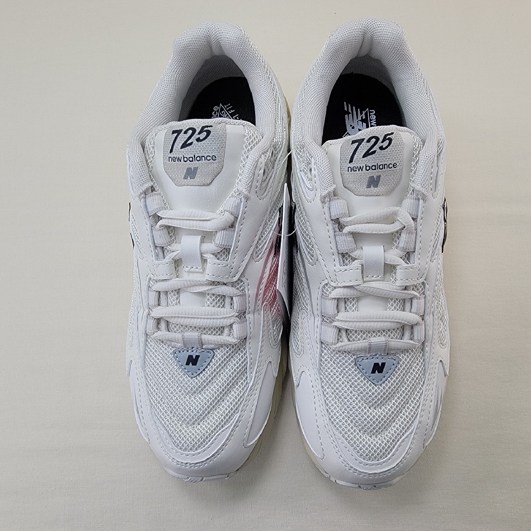 New Balance - ニューバランス ML725CA ホワイト 24cmの通販 by New Balance - ニューバランス ML725CA ホワイト 24cmの通販 by