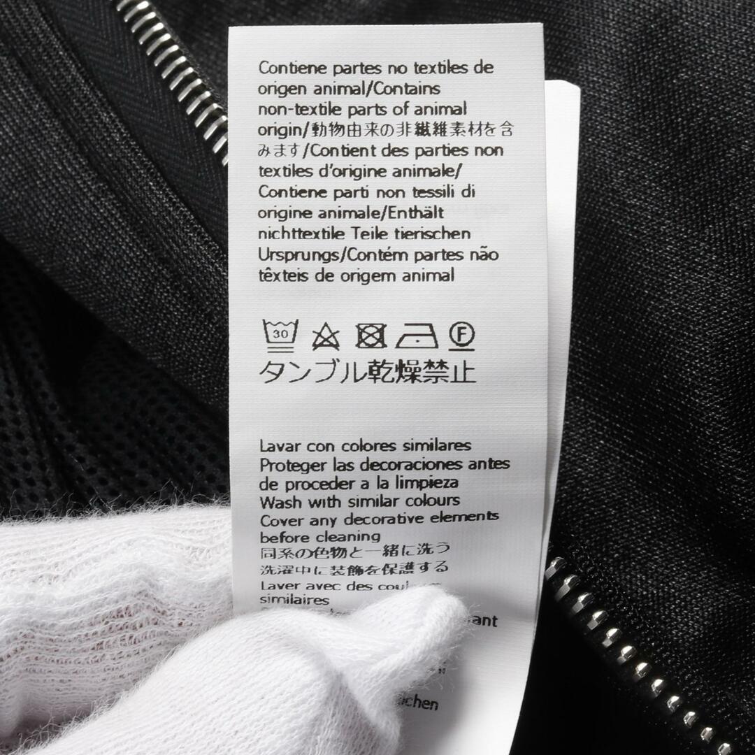 LOEWE - ロエベ アナグラム刺繍 衣料品 アウターの通販 by LOEWE - ロエベ アナグラム刺繍 衣料品 アウターの通販 by