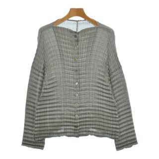 ISSEY MIYAKE(シャツ/ブラウス(長袖/七分))のフリマアイテム一覧 ISSEY MIYAKE(シャツ/ブラウス(長袖/七分))のフリマアイテム一覧