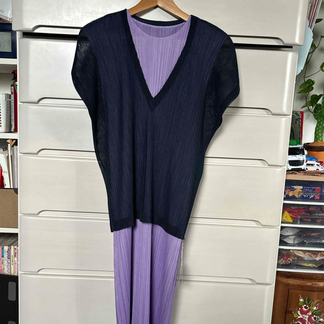 PLEATS PLEASE ISSEY MIYAKE - プリーツプリーズMONTHLY 4月 PLEATS PLEASE ISSEY MIYAKE - プリーツプリーズMONTHLY 4月