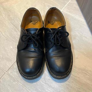 GUCCI - ほぼ新品 GUCCI グッチ 28 ローファー スタッズ GUCCI - ほぼ新品 GUCCI グッチ 28 ローファー スタッズ