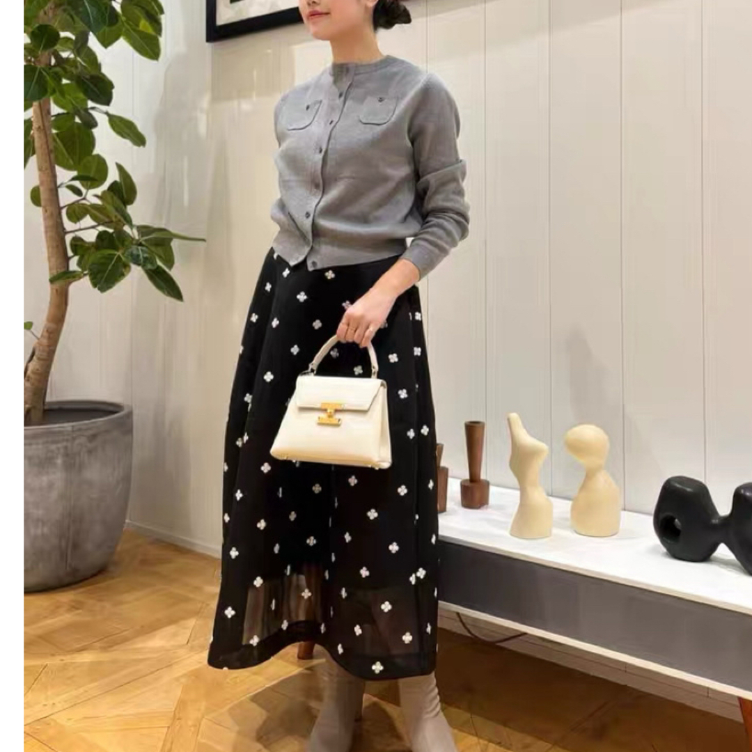 新品 CABaN コットンカシミヤ クルーネックカーディガン XS 新品 CABaN コットンカシミヤ クルーネックカーディガン XS