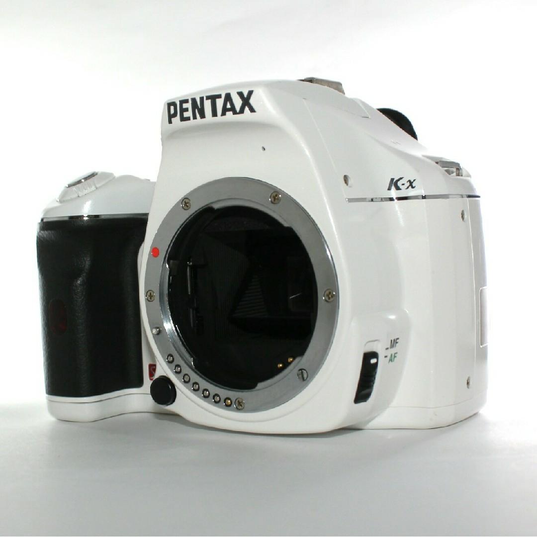 PENTAX - PENTAX K-x デジタル一眼レフカメラ ボディホワイト PENTAX - PENTAX K-x デジタル一眼レフカメラ ボディホワイト