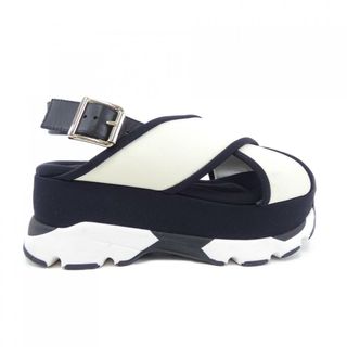 MARNI - ☆未使用 マルニ プラットフォーム ストラップ サンダル MARNI - ☆未使用 マルニ プラットフォーム ストラップ サンダル