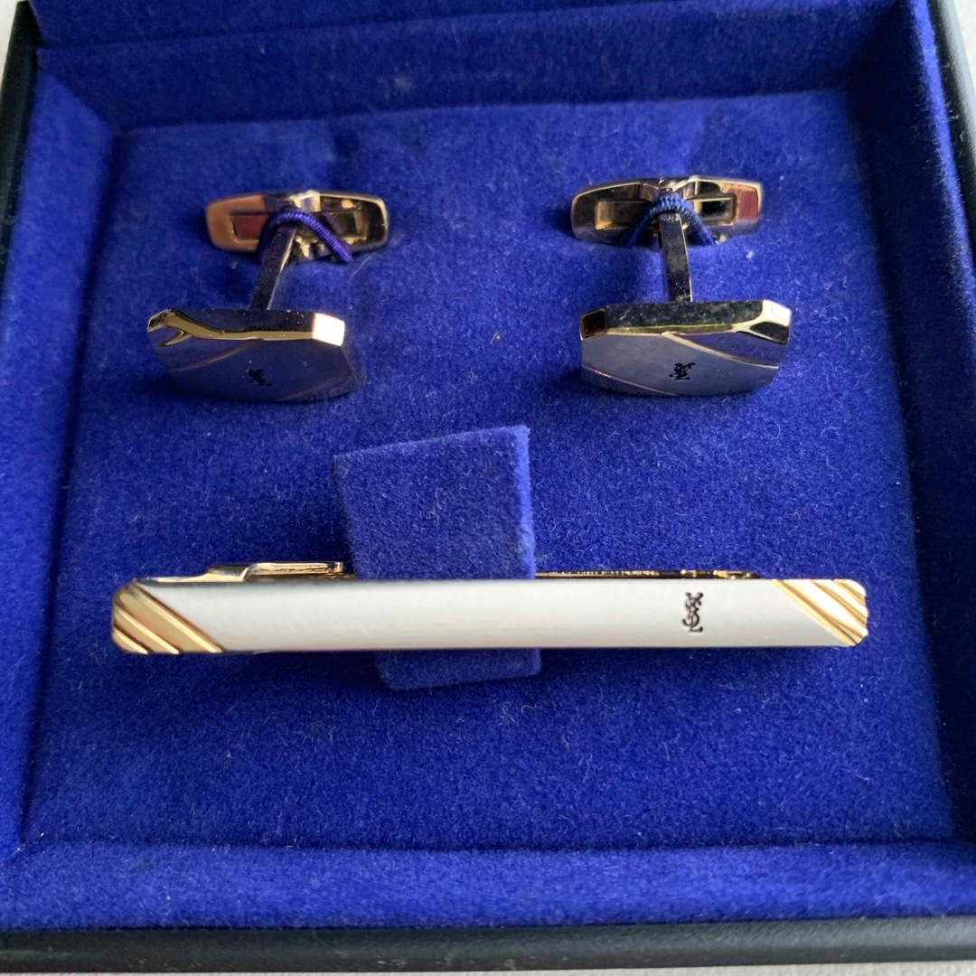Yves Saint Laurent - イブサンローラン ネクタイピン、カフス Yves Saint Laurent - イブサンローラン ネクタイピン、カフス