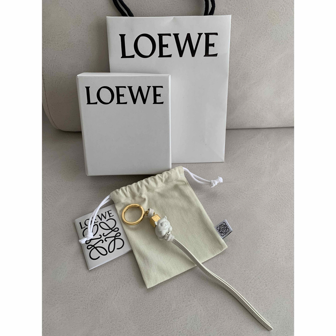 LOEWE - 新品未使用 ロエベLOEWEバッグチャーム チャウチャウ犬 LOEWE - 新品未使用 ロエベLOEWEバッグチャーム チャウチャウ犬