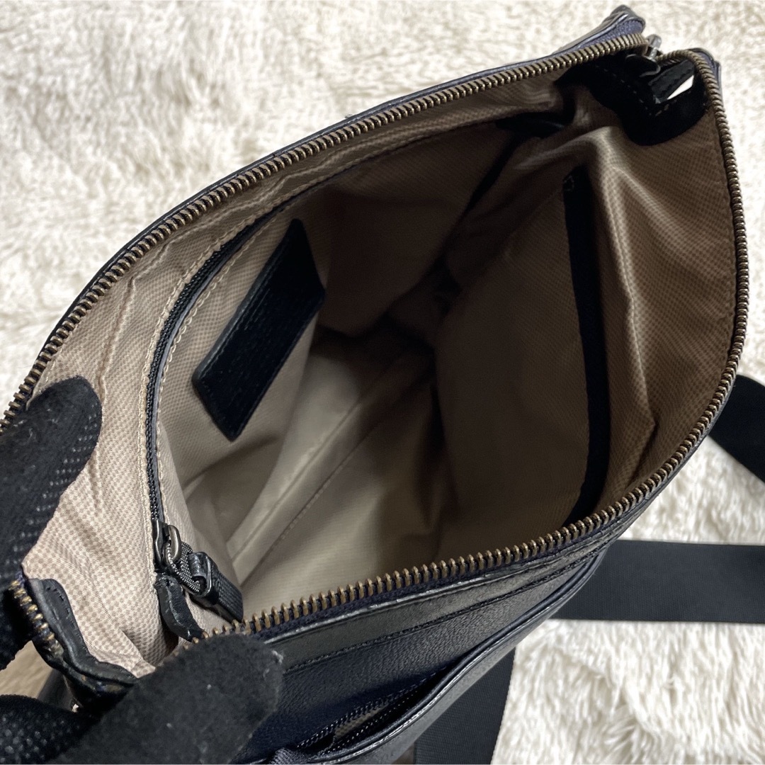 TUMI - TUMI トゥミ オールレザー 本革 クロスボディ ショルダー TUMI - TUMI トゥミ オールレザー 本革 クロスボディ ショルダー