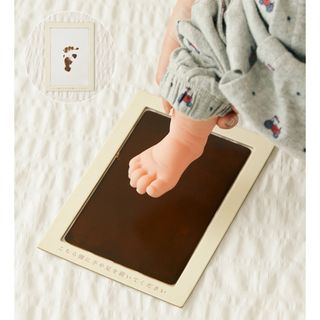 スリーコインズ(3COINS)の汚れない手形足形スタンプ　スリーコインズ3coinsスリコ　手形スタンプパッド(その他)