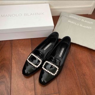 MANOLO BLAHNIK(ローファー/革靴)のフリマアイテム一覧 MANOLO BLAHNIK(ローファー/革靴)のフリマアイテム一覧