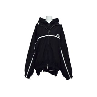 BALENCIAGA(ジャケット/アウター ・ ホワイト/白色系)のフリマ BALENCIAGA(ジャケット/アウター ・ ホワイト/白色系)のフリマ