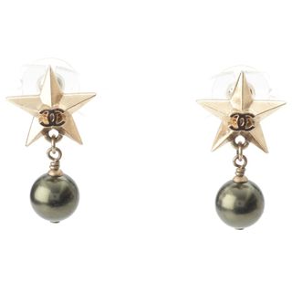 CHANEL(パール ・ ピアス)のフリマアイテム一覧 CHANEL(パール ・ ピアス)のフリマアイテム一覧