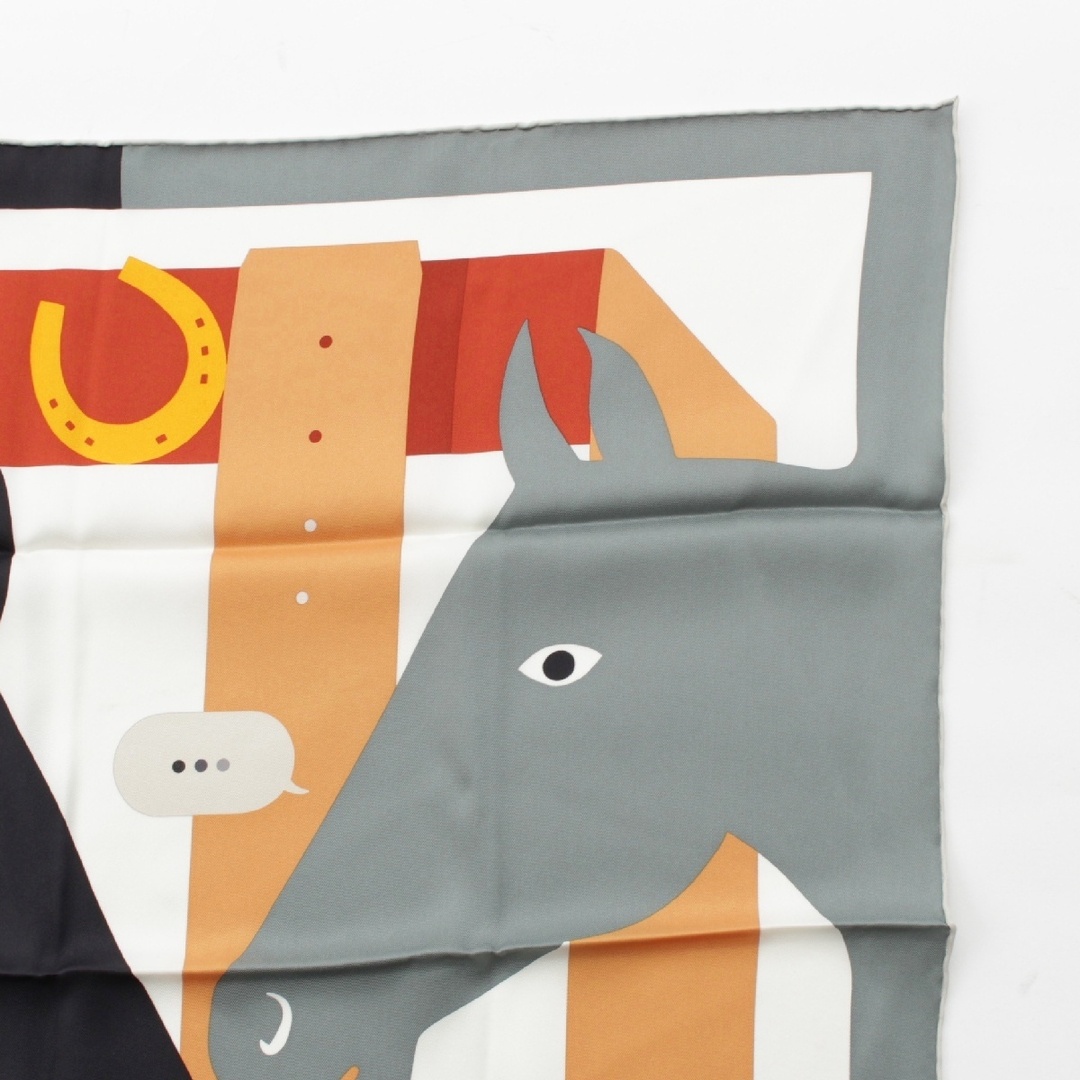 HERMES - エルメス 23-24年 カレ70 シルク IS THIS A LOVE STORY HERMES - エルメス 23-24年 カレ70 シルク IS THIS A LOVE STORY