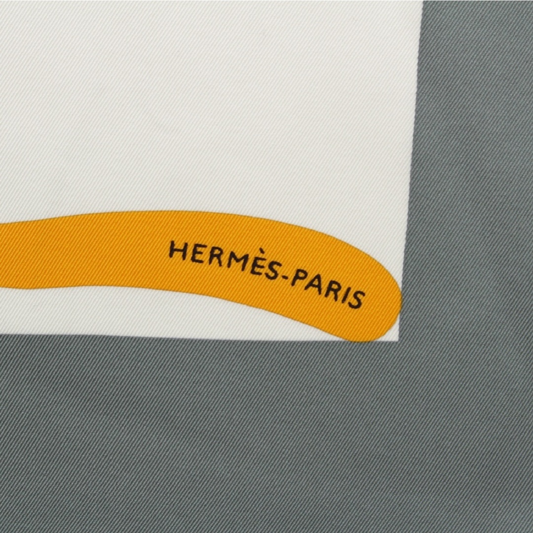 HERMES - エルメス 23-24年 カレ70 シルク IS THIS A LOVE STORY HERMES - エルメス 23-24年 カレ70 シルク IS THIS A LOVE STORY