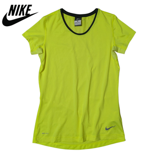 ナイキ(NIKE)のNIKE イエロー ハイパークール 半袖Tシャツ(ウェア)