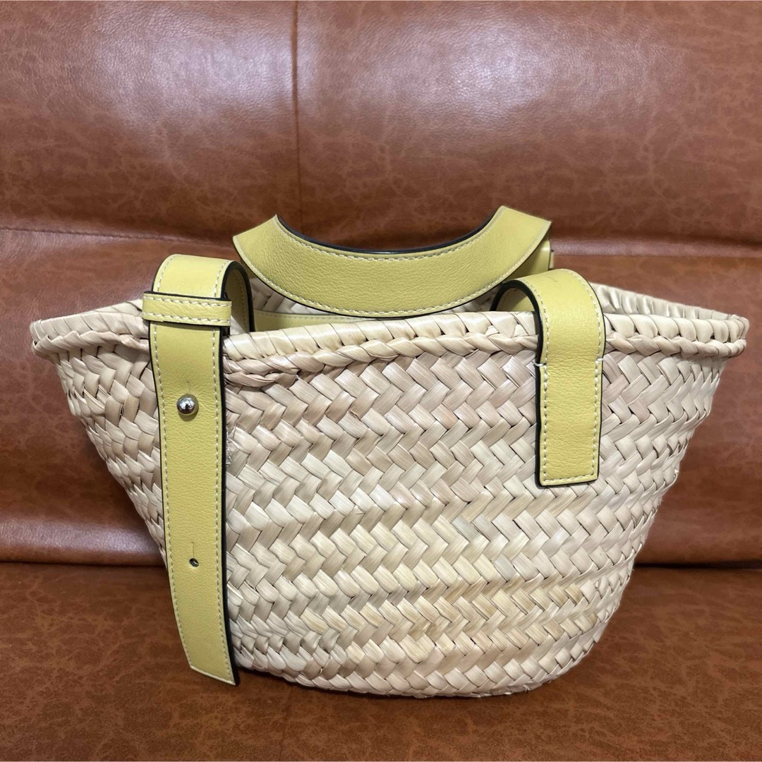 LOEWE - 極美品 LOEWE イエロー かごバッグの通販 by marumi LOEWE - 極美品 LOEWE イエロー かごバッグの通販 by marumi