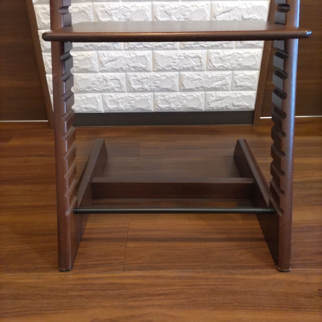 Stokke - 人気 ストッケ トリップトラップ ブラウン シリアル4 Stokke - 人気 ストッケ トリップトラップ ブラウン シリアル4
