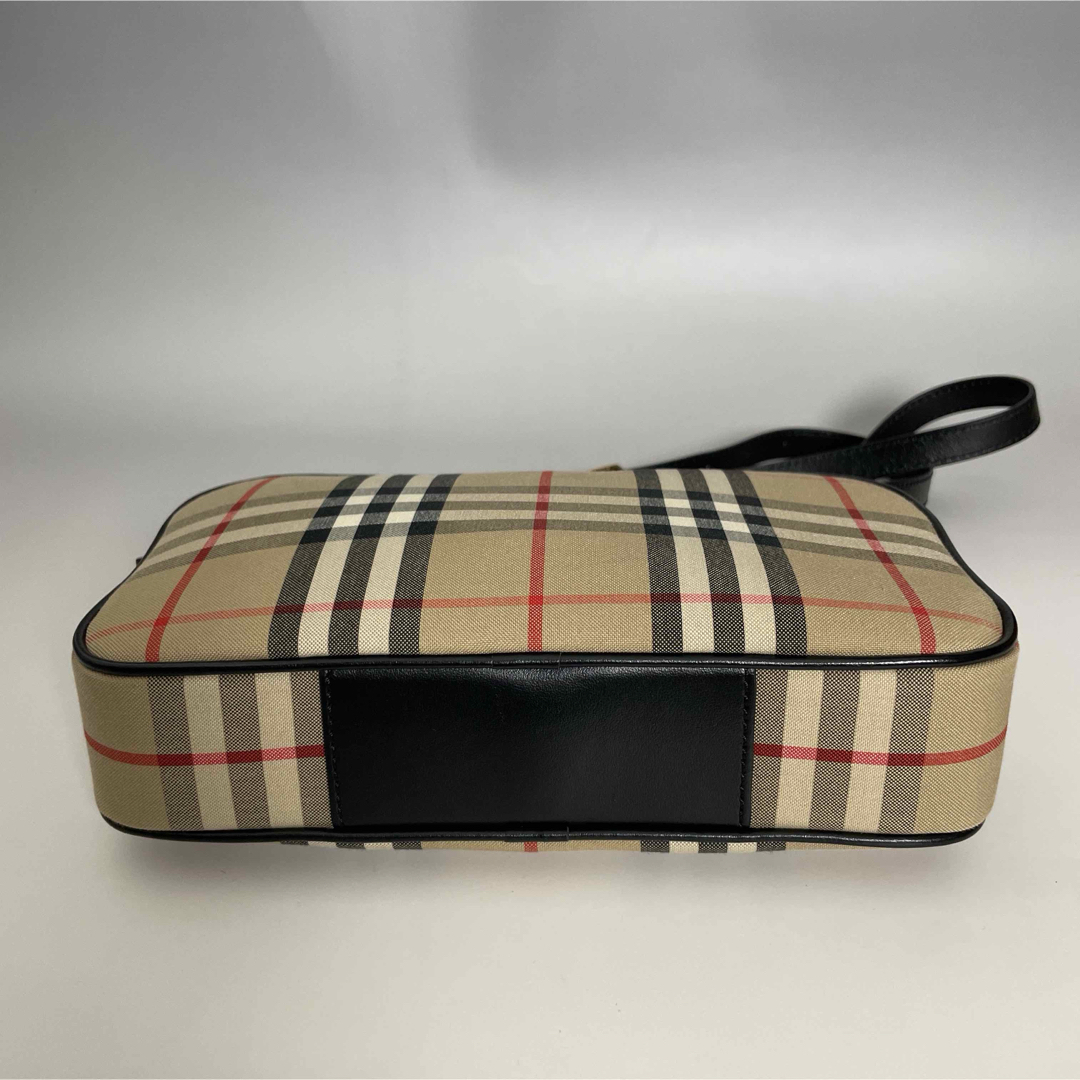 BURBERRY - BURBERRY 極美品 ノバチェック ショルダーバッグ BURBERRY - BURBERRY 極美品 ノバチェック ショルダーバッグ