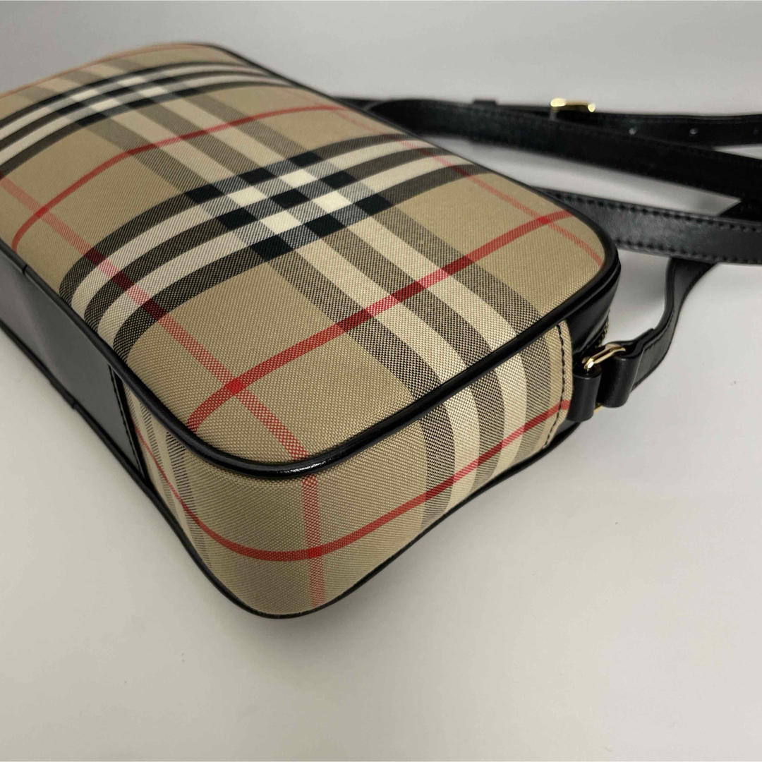 BURBERRY - BURBERRY 極美品 ノバチェック ショルダーバッグ BURBERRY - BURBERRY 極美品 ノバチェック ショルダーバッグ